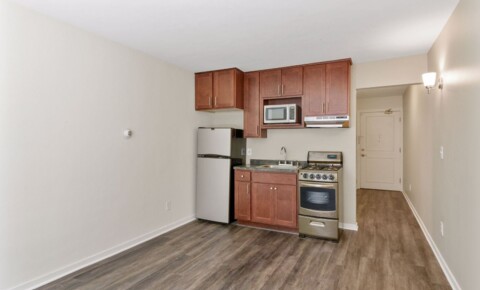 Apartments Near MCTC Remodeled Studio for Minneapolis Community and Technical College Students in Minneapolis, MN