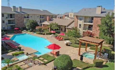 Apartments Near Southwestern 6051 S Hulen Street for Southwestern Baptist Theological Seminary Students in Fort Worth, TX