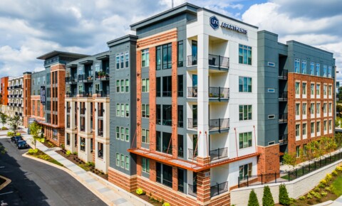 Apartments Near Brown College of Court Reporting Link Apartments® Grant Park for Brown College of Court Reporting Students in Atlanta, GA