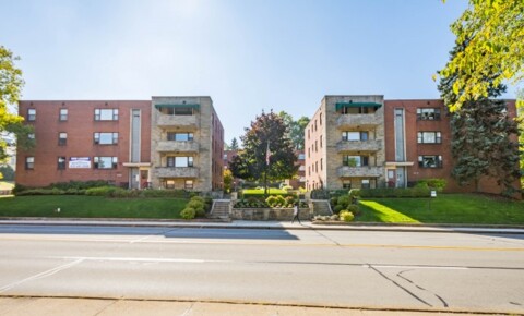 Apartments Near Barber School of Pittsburgh 2 & 3BR units available! Shadyside! Royal Gardens!  for Barber School of Pittsburgh Students in Pittsburgh, PA