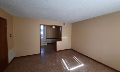 Apartments Near Old Town Barber College-Wichita Check out this updated, clean bi-level apartment! for Old Town Barber College-Wichita Students in Wichita, KS