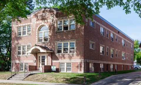 Apartments Near MSUM Ramona for Minnesota State University Moorhead Students in Moorhead, MN