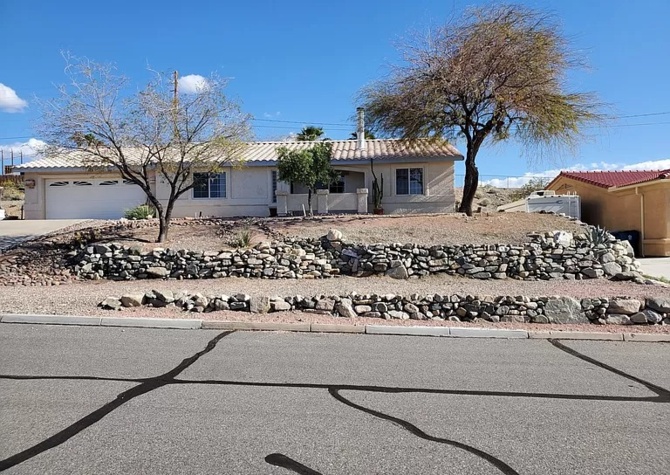 Houses Near Rent a completely remodeled 3 bedroom 2 bath home with an awesome lake