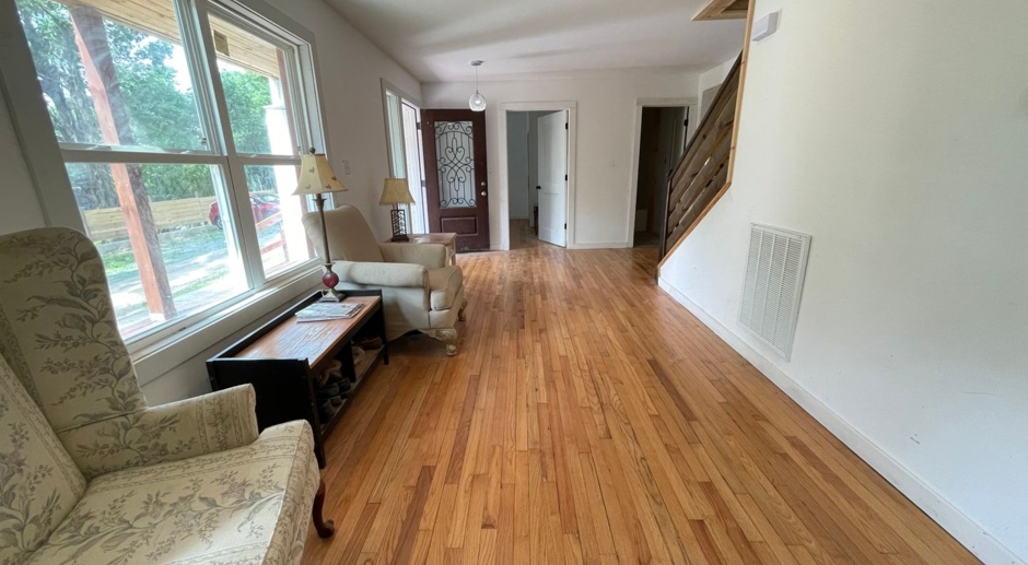 Big and Beautiful House with attached 1br apartment near UNC Campus! Available in June
