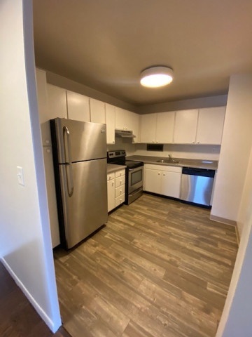 1100ft2 - 2 Bed 1 Bath Apartment for Sublease