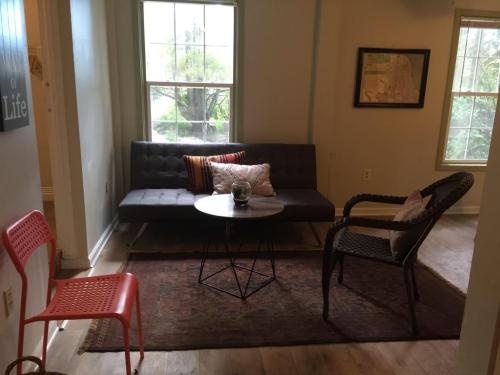 Fully furnished month to month apartment nearby SFSU & CCSF 