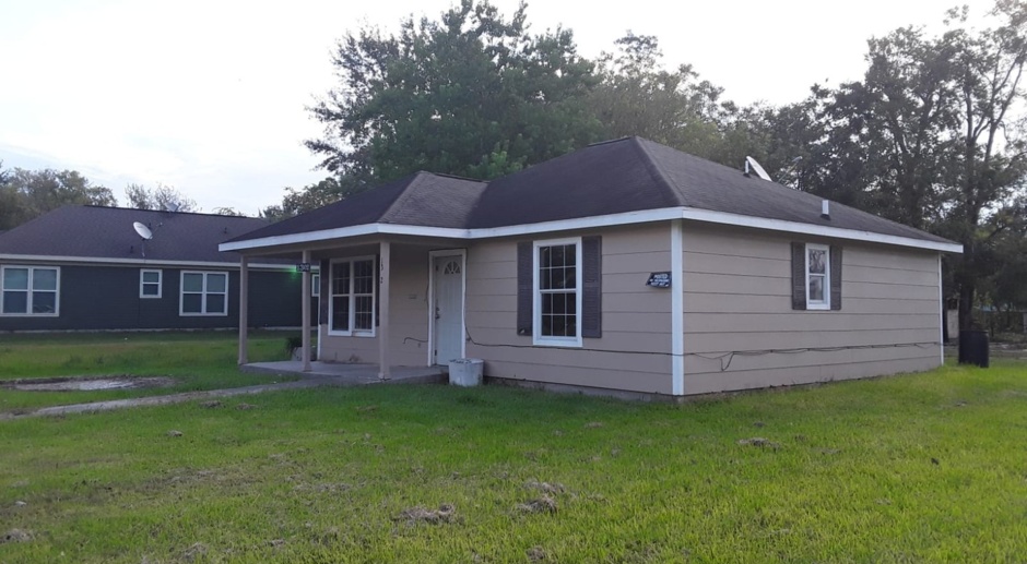 Perfect home for a small family or young professional!.in Port Arthur