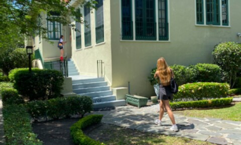 Apartments Near Loyola 2 Bedrooms for Summer 2024 for Loyola University New Orleans Students in New Orleans, LA