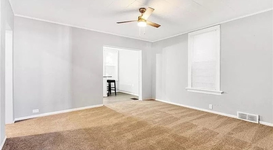 2 bed 1 bath - newly updated top to bottom, central air 