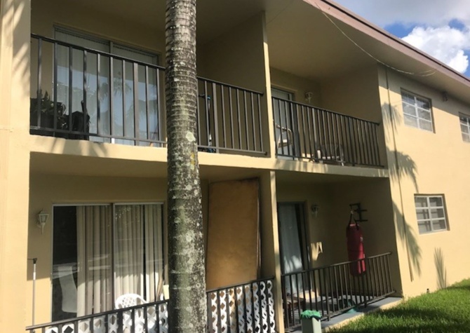 Apartments Near For Rent - 2/1 - $2000  next to Miami International Airport (Hialeah) 