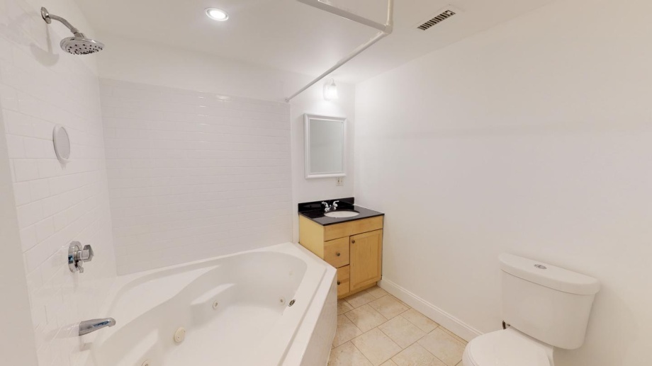 Private Bedroom in Elegant Andrew Square Apartment near Red Line
