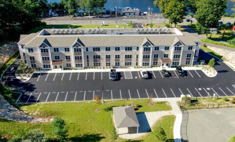 Apartments Near Connecticut Residences at the Kestrel for Connecticut Students in , CT