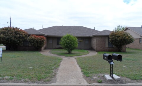 Apartments Near Keene 1406 N Nolan River Rd. for Keene Students in Keene, TX