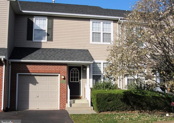 Houses Near Meticulously maintained 3 Bedroom 2.5 Bath Townhome Available Now!