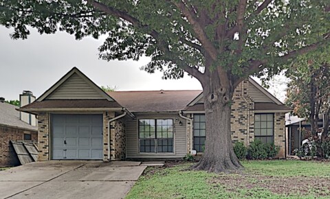 Houses Near DBU Spacious 3/2 brick home in East Arlington.  for Dallas Baptist University Students in Dallas, TX