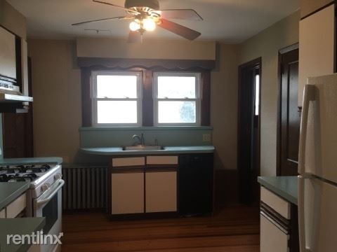 Renovated 2 Bed Apt 2nd Fl 2-Family Home- W/D in Unit - Parking Included - Rye Brook Port Chester