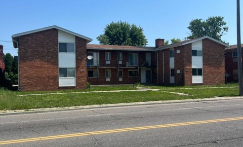 Apartments Near Everest Institute-Detroit 10420 Whittier St - Capital Gains US 5 LLC for Everest Institute-Detroit Students in Detroit, MI