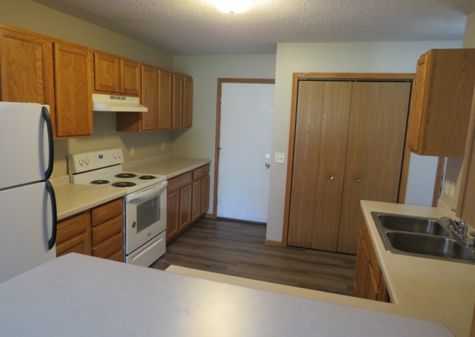 Houses Near $1,195| 3Bd 2Ba| 8669 141st| Chippewa Falls| Available Now!! 