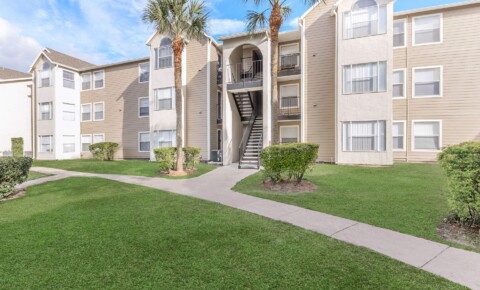 Apartments Near Orlando Walden Palms Condos for Orlando Students in Orlando, FL