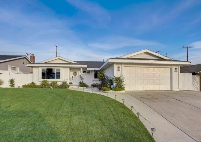 Houses Near Welcome Home to Your Dream Entertainer's Oasis! In La Habra Heights!