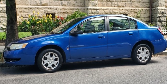 2004 Saturn Ion-2: Sporty Compact Car, Excellent Condition!