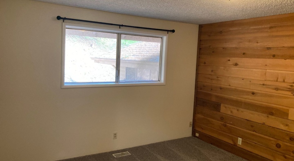 2 Bedroom Duplex in Southeast Eugene
