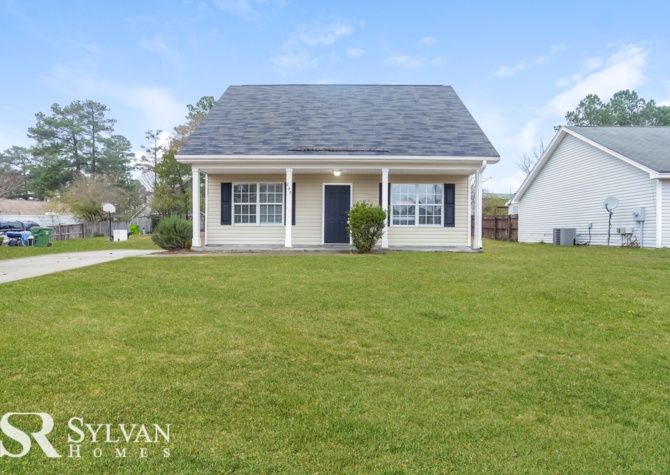 Houses Near You will love this cute 3BR 2BA home