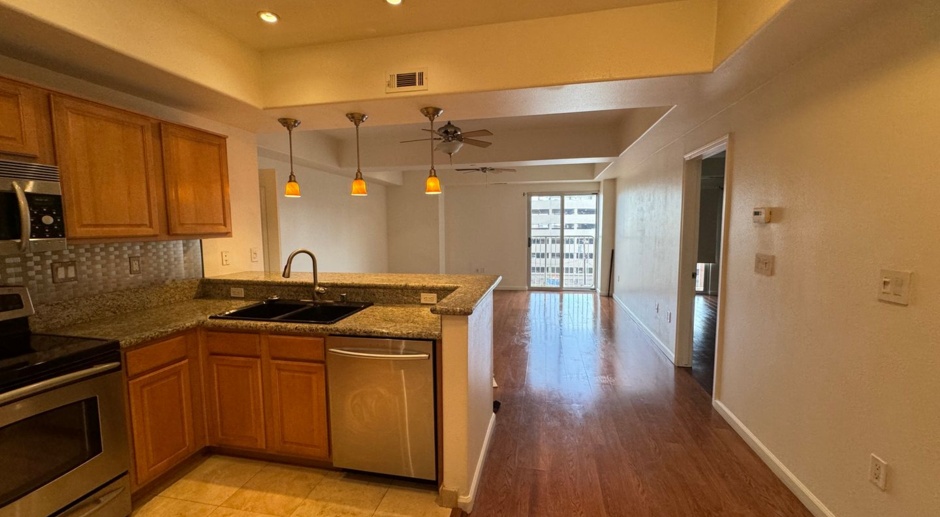  Luxurious 2-Bedroom Condo in Downtown Reno with 2 Master Suites! Lesley Reilly Property!!