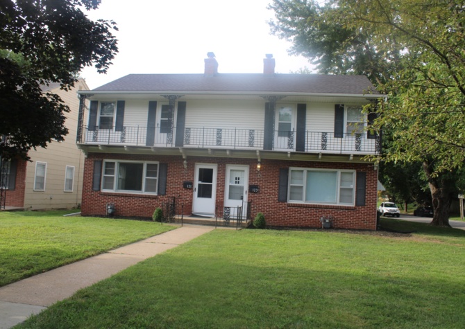 Houses Near Updated duplex in Waldo available!!
