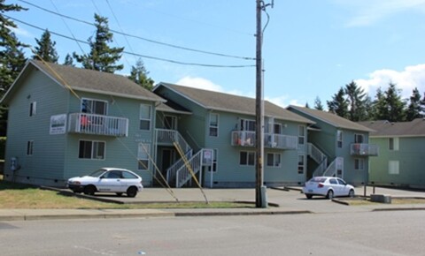 Apartments Near SOCC 1959 - Sea Mist Apts for Southwestern Oregon Community College Students in Coos Bay, OR