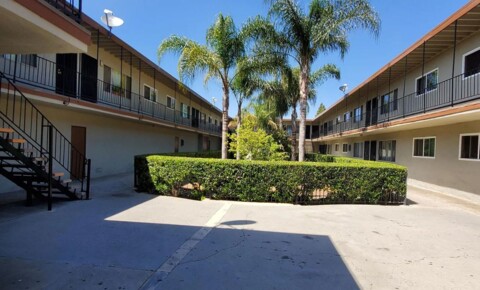 Apartments Near Laguna Hills 2047 S Mountain View for Laguna Hills Students in Laguna Hills, CA