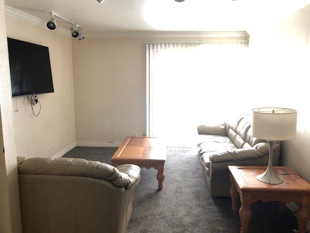 Men's Shared Room Close to BYU - HUGE DISCOUNT TO JUST $154/month!!  WOW!