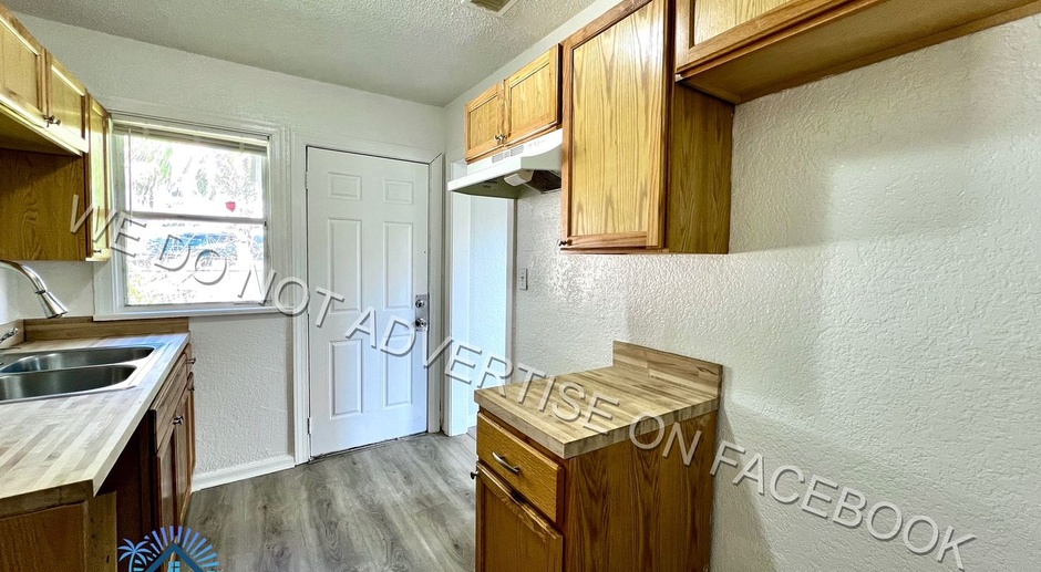 Lovely 3 bedroom / 1 bathroom home now available for rent! 