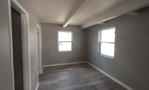Apartments Near Wichita $750 - ACCEPTING SECTION 8  2 bedroom Duplex newly remodeled! for Wichita Students in Wichita, KS