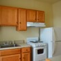 1 Bed apartment in East Utica heat included