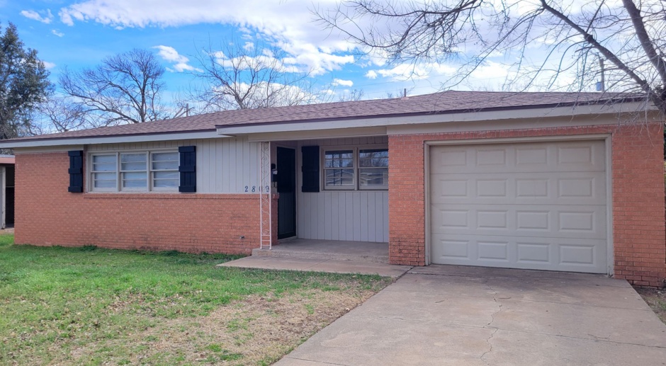 Updated 3 Bedroom/2 Bath/ 1-car garage recently updated with lots of Space! Available Now!!