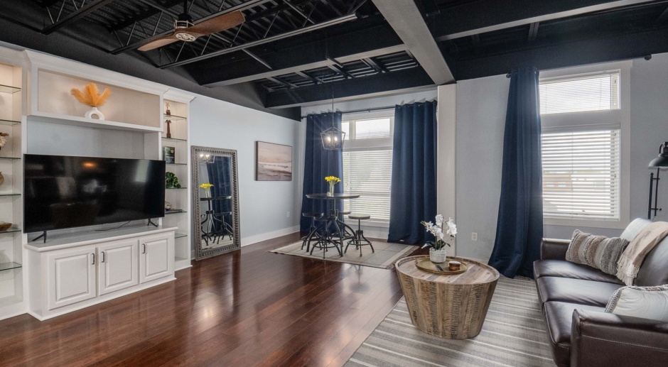 Executive Furnished Loft in Downtown Lakeland