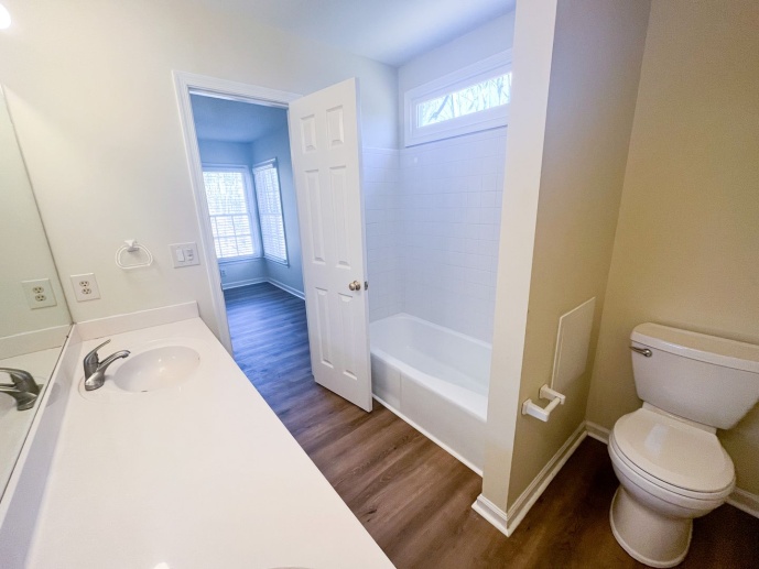 Greensboro 3 Bedroom, 2 Bathroom Single Family Home Located in Cul-De-Sac
