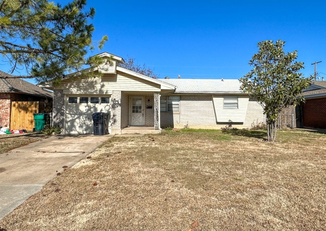 Houses Near Cute 2BD/1BTH Home with Terrific Curb Appeal! Conveniently Located!