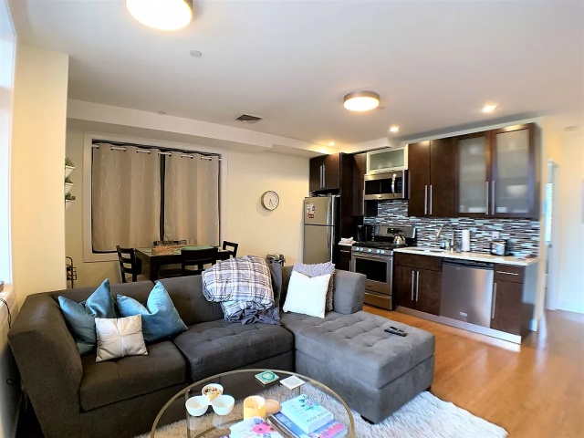  Awesome,  Apartment minutes walk from UCSF