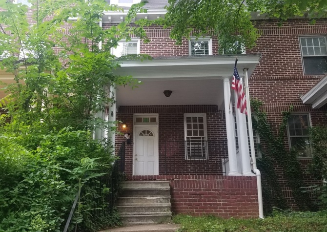 Houses Near 2024/2025 JHU Off-Campus 5BD/2.5BA w/ W/D, A/C & More! - Available 6/5/2024 
