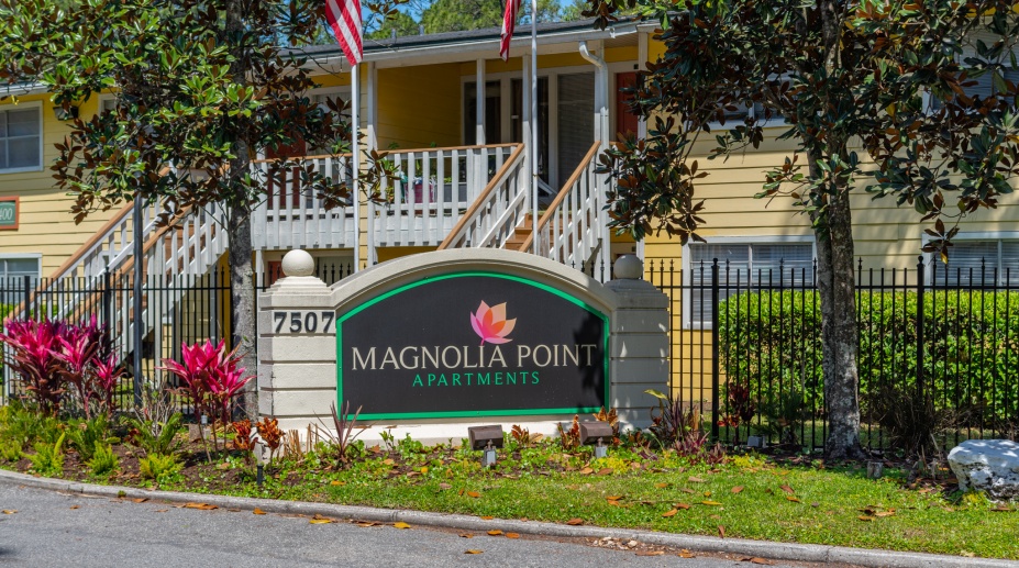 Magnolia Point