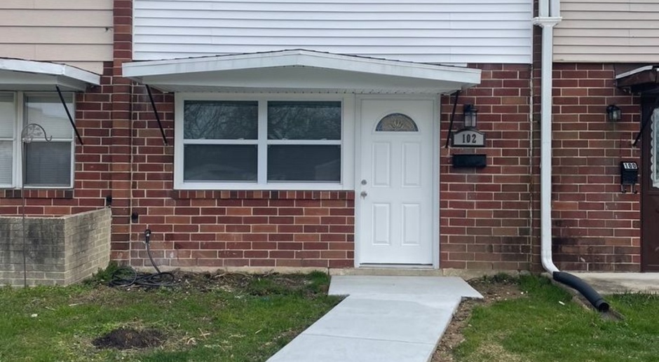 Fully Renovated 3BR/1BA in New Castle!