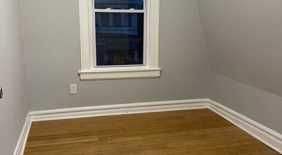 SPACIOUS NEWLY RENOVATED SINGLE FAMILY RENTAL*GORGEOUS BRAND NEW HARDWOOD FLRS*HUGE YARD*OFF-STREET PARKING AVAILABLE*PETS OK*COMMUTER FRIENDLY LOCATION*WILL NOT LAST