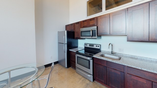 Spacious 2 Bed / 1 Bath Apartment in Brewerytown - 601