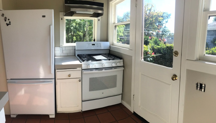 Sunny Upper Unit w/ Lush Shared Garden and Fruit Trees