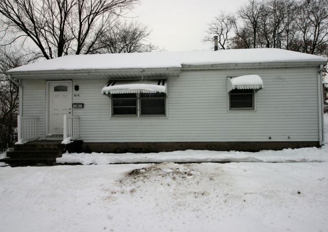 Houses Near Cozy 3 bedroom home in Bettendorf