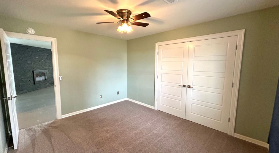 Renovated 3 Bedroom Home near all things Bentonville! MOVE IN SPECIAL!!!