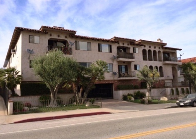 Houses Near Lovely Apartments in Vista del Oro