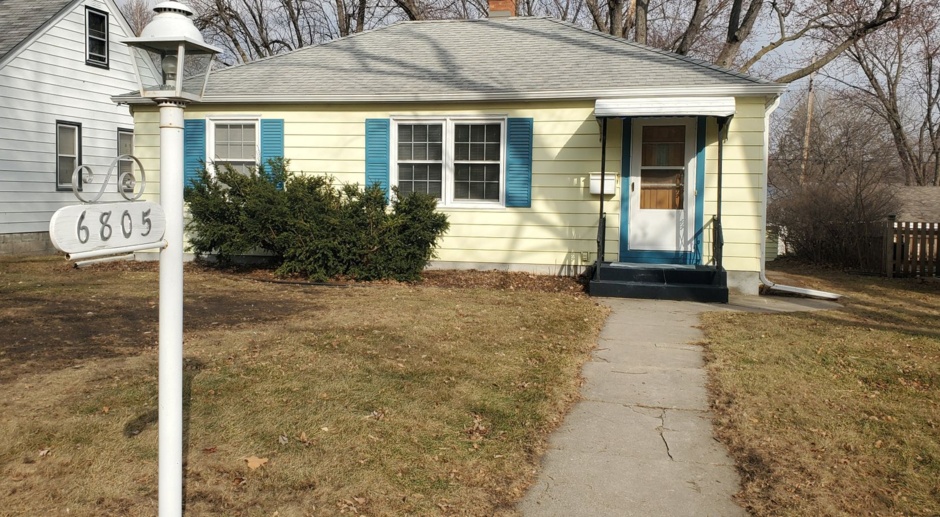 Charming 2 Bedroom Home for Rent in Richfield!